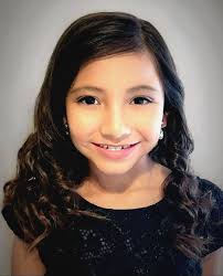 Natalie Avitia's Instagram, Twitter & Facebook