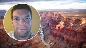 Tom Seaver, Hall of Fame pitcher and Mets legend, dies at 75