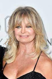 See more ideas about goldie hawn hair, goldie hawn, hair. Goldie Hawn Long Wavy Cut With Bangs Goldie Hawn Hair Lookbook Stylebistro