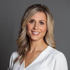 Suzette Pierce's Instagram, Twitter & Facebook