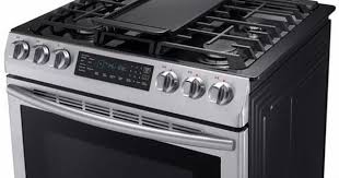 Nx58m9420ss Samsung 30 5 8 Cu Ft Slide In Gas Range With Warming Center And Griddle Stainless Steel Convection Range Gas Range Samsung Cool Things To Buy
