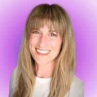 Krista Hester's Instagram, Twitter & Facebook