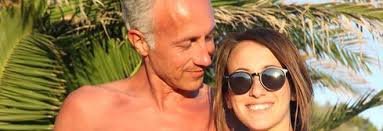 Il giornalista è sposato con isabella travaglio, e dalla moglie ha avuto due figli: Torino La Figlia Di Travaglio Tra I Feriti Piangeva E Ripeteva Vienimi A Prendere