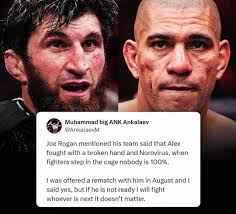 Magomed Ankalaev reagerar på nyheten att Alex Pereira slogs mot honom med  en bruten hand och hade norovirus. 😳 : r/ufc