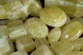 Updated on december 11, 2020 ana healing crystals 0. Lemon Calcite Meanings And Crystal Properties The Crystal Council