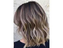 Le brun est la deuxième couleur de cheveux la plus fréquente chez les humains après le noir. Cheveux Bruns Les Plus Beaux Balayages A Adopter En 2021 Femme Actuelle