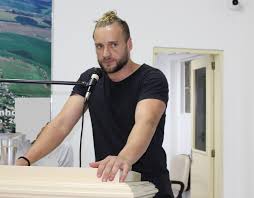 PODEMOS sob nova presidência.