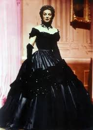 Gracias al sr ricardo torres por facilitar estos videos.el diseñador nicolas felizola nos muestra la coleecion de vestidos de la acriz mexicana maria felix Maria Felix La Galeria Que Ruboriza Arte Por Excelencias