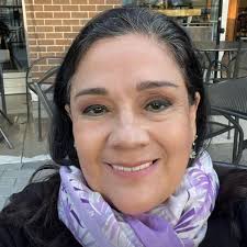 Amazon.com: Irma Leticia Robles Garcia: libros, biografía, última  actualización