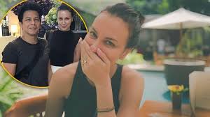 Penggalangan dana yang diberi nama act and pray palu, sigi donggala itu diprakarsai oleh pentolan grup musik slank. Begini Jawaban Sophia Latjuba Saat Ditanya Kaka Slank Pacarmu Mana Tribun Medan