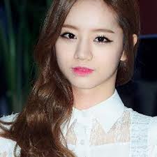 Hyeri joined girl's day in september 2010, alongside yura, when jiin and jisun left the group. Lee Hyeri Leehyeri Kdent Twitter