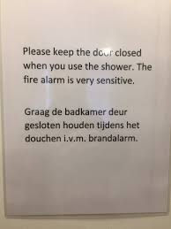 Het nieuwe boek van anna woltz speelt zich af in de londense metro tijdens de tweede wereldoorlog. Deur Dicht Met Douchen Anders Gaat Het Alarm Af Op De Andere Foto Leest U Wat Dat Kost Aufnahme Von Hotel Het Hart Van Weesp Tripadvisor