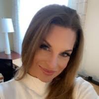 Danielle Shea's Instagram, Twitter & Facebook