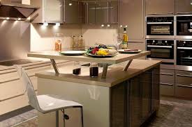 J Adore Allez Sur Www Domozoom Com Decouvrir Les Plus Beaux Interieurs De Maisonfl Nav B Content Title De Ilots Central Cuisine Ilot Cuisine Cuisine Moderne