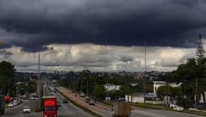 Depois do frio intenso, a capital paranaense terá alguns dias de veranico. Junho Comeca Com Temperaturas Mais Amenas E Chuva Em Curitiba 98fm Curitiba Sintonize 98 9