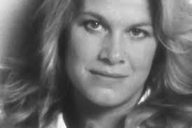 Meghalt Susan Buckner, a Grease stréber diáklánya