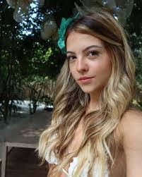 Marilyn Mee's Instagram, Twitter & Facebook