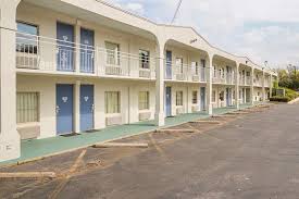 Image result for Motel 6 Decatur Decatur AL