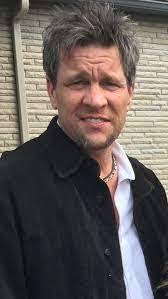 Darren Stearns's Instagram, Twitter & Facebook