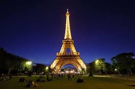 10 fakta dan sejarah menara eiffel yang perlu diketahui. Selama Piala Eropa Menara Eiffel Disulap Jadi Apartemen Menara Eiffel Menara Eropa