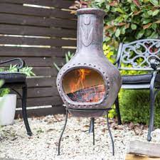 Find the best chiminea for your home with our complete buyer's guide! Chiminea Cooking How To Cook Pizza On Chiminea Piaci Pizza