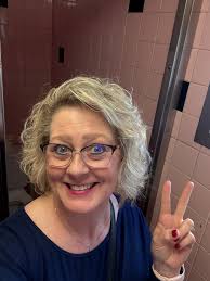 Lynn Foust (@lynnfoustmk) • Instagram photos and videos