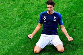 Benjamin, die wichtigste frage in diesen tagen: Stuttgarter Benjamin Pavard Uberzeugt Bei Der Wm Als Rechtsverteidiger Fussball Wm Badische Zeitung