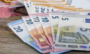 Αναδρομικά κληρονόμων σύμφωνα με αποκλειστικές πληροφορίες του mega, όσον αφορά τα αναδρομικά των κληρονόμων, η ημερομηνία των πληρωμών «κλείδωσε» για τις 20 ιανουαρίου, για όσους οριστικοποίησαν τις αιτήσεις τους και προσκόμισαν όλα τα δικαιολογητικά. Pote 8a Katablh8oyn Ta Anadromika Twn Klhronomwn Lykavitos Gr
