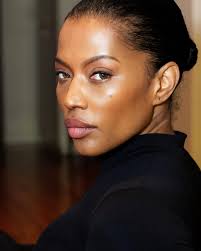 beauty #facecard #model #modeling #eyes #headshots #actress #actor  #actorslife #blackgirlmagic #blackgirls #blackgirlsrock #blackexcellence  #gorgeous #face #single 💘😜