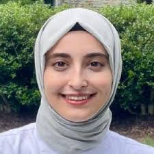 Noreen Bukhari's Instagram, Twitter & Facebook