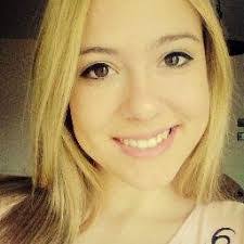 Alexandra Kiss's Instagram, Twitter & Facebook