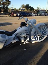 Black Bike Week Myrtle Beach 2020 Memorial Day Weekend Pin By Mohammed Sadeed On Kings Harley Davidson Street Glide Harley Bikes Harley Davidson Bikes