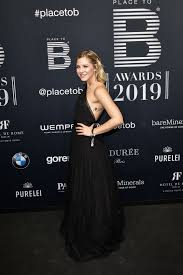 How tall and how much weigh diana zur löwen? Diana Zur Lowen Style Clothes Outfits And Fashion Celebmafia
