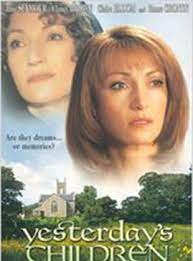 On special occasions, she uses individually applied false eyelashes, and she favours chanel eyeshadow les 4 ombres, from £38. Les Ombres Du Passe Film 2000 Allocine