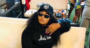 Browse the user profile and get inspired. Dj Lady Du Calls Out Mpura For Stealing Angisho Guys Before Cassper Nyovest Release Ubetoo