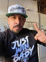 Look how Raider fans be talking to each other!! Hella zesty!!  🤦🏿‍♂️🤦🏿‍♂️🤦🏿‍♂️