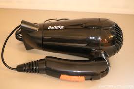 Découvrez les tondeuses cheveux babyliss : Le Mini Seche Cheveux De Voyage Pliable Babyliss Les Avis De Testing Girl