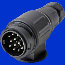 Beispielsweise empfehlen wir für eilige kundschaft das prime programm aus unserem partnershop. 12v Stecker 13 Polig Schlagfest Und Stossfest Kunststoff Mit Bajonettverschluss Fur Pkw Anhanger Agritek