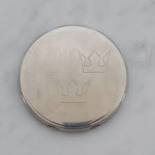 #william nylander #toronto maple leafs #tre kronor #theres not that many videos in existence with his glasses #like there probably are #but i struggled to find. Lemania Tg 195 Tre Kronor Armbandsur 40 Mm Bukowskis