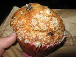 Why Are These So Good Dunkin Donuts Chocolate Chip Muffin 500 Calories Though But They Re So Gooood Chocolate Chip Muffins Chocolate Chip Dunkin Donuts