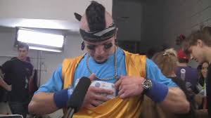 Swoją przygodę z telewizją rozpoczął w you can dance, gdzie pojawił się w aż trzech edycjach! You Can Dance Kilkaset Osob Tanczylo Pleciudze Filmy Zdjecia Glos Szczecinski