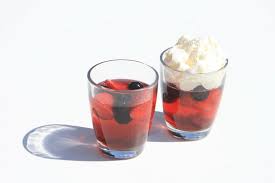 Wackelpudding gibt es in vielen farben. Fotos Lizenzfreie Bilder Grafiken Vektoren Und Videos Von Wackelpudding Rot Adobe Stock