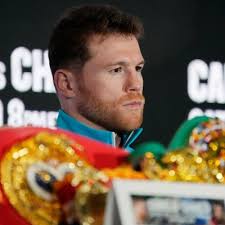 Brezdomec več let živel v kartonastih škatlah, sedaj kupuje hišo