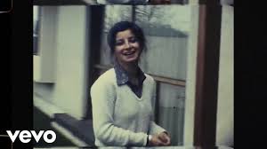 La cita es para el viernes 29 de septiembre, a partir de las 18:00 horas en el frontis de la intendencia. Denise Rosenthal Amor De Madre Youtube