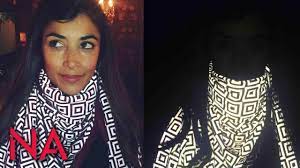 Apr 15, 2016 · checkmate (4.60): How The Anti Paparazzi Scarf That Ruins Photos Really Works Youtube