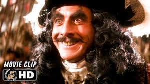 Who played hook in outlet the movie hook