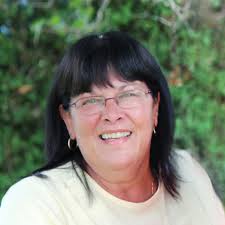 Mme Aline Cloutier-Saucier