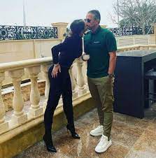 Anamaria prodan, despre divorțul de reghe: Anamaria Prodan È™i LaurenÈ›iu Reghecampf SÄƒrut Pasional Cat De Mult Se Iubesc Cei Doi Spynews Ro