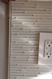 glass tile backsplash kitchen