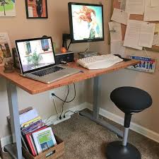 The motion stool is a portable active sitting stool which aims to give your body a long needed break from standing. Standing Desk Archives Linda K Sienkiewicz